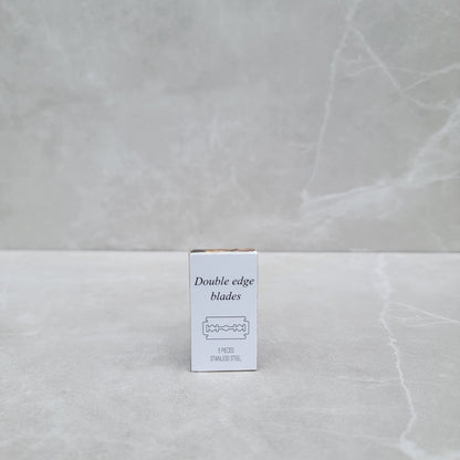 Double Edge Safety Razor & Blade Refills