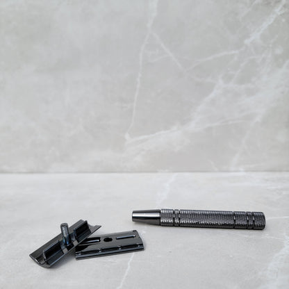 Double Edge Safety Razor & Blade Refills